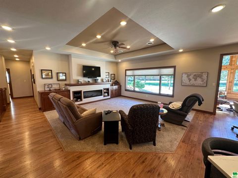 Tiny photo for 750 Larkspur Way, Sheldon, IA 51201 (MLS # 825988)