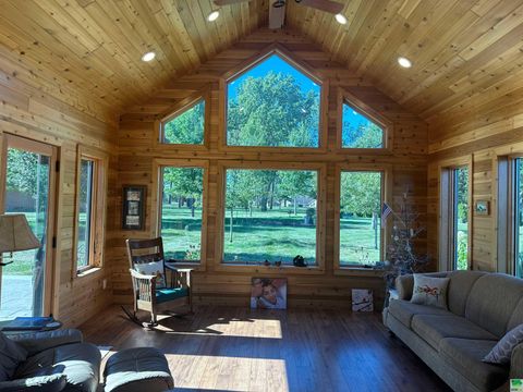 Tiny photo for 750 Larkspur Way, Sheldon, IA 51201 (MLS # 825988)