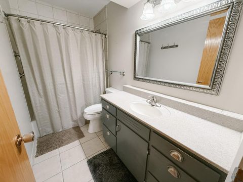 Tiny photo for 412 5th St NE St, Orange City, IA 51041 (MLS # 831416)