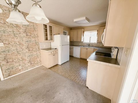 Tiny photo for 412 5th St NE St, Orange City, IA 51041 (MLS # 831416)