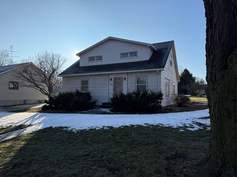 Tiny photo for 412 5th St NE St, Orange City, IA 51041 (MLS # 831416)