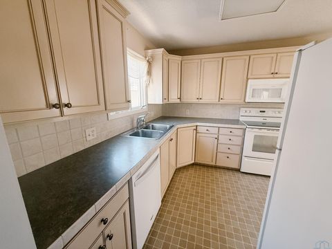 Tiny photo for 412 5th St NE St, Orange City, IA 51041 (MLS # 831416)