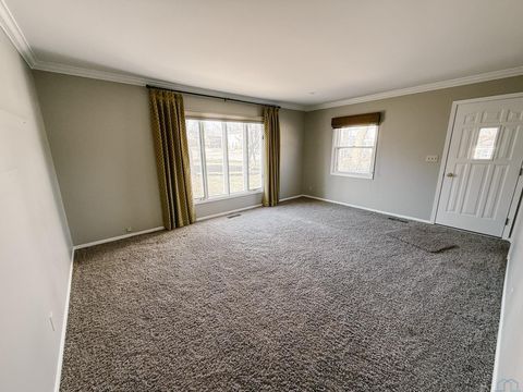 Tiny photo for 412 5th St NE St, Orange City, IA 51041 (MLS # 831416)