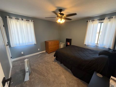 Tiny photo for 211 Wansink Avenue, Sheldon, IA 51201 (MLS # 831740)