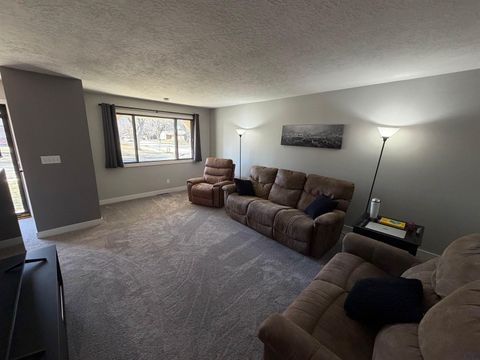 Tiny photo for 211 Wansink Avenue, Sheldon, IA 51201 (MLS # 831740)