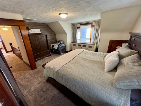 Tiny photo for 805 5th Ave, Alton, IA 51003 (MLS # 831737)