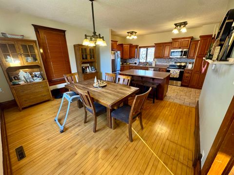 Tiny photo for 805 5th Ave, Alton, IA 51003 (MLS # 831737)