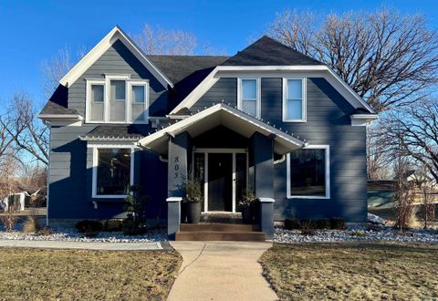 Photo of 805 5th Ave, Alton, IA 51003 (MLS # 831737)