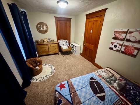 Tiny photo for 805 5th Ave, Alton, IA 51003 (MLS # 831737)