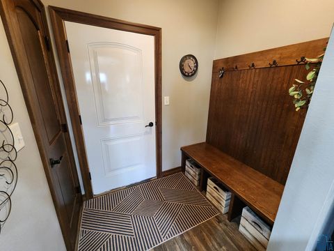 Tiny photo for 1311 Aspen St, Hull, IA 51239 (MLS # 830773)