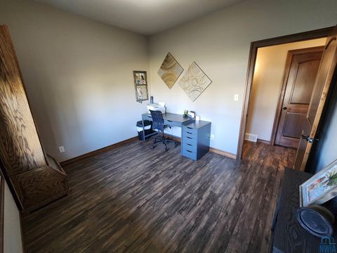 Tiny photo for 1311 Aspen St, Hull, IA 51239 (MLS # 830773)