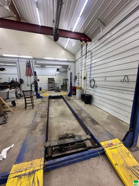 Tiny photo for 601 E 10th Street, Alton, IA 51003 (MLS # 828890)