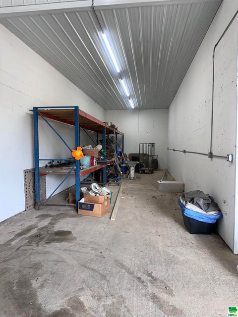 Tiny photo for 601 E 10th Street, Alton, IA 51003 (MLS # 828890)