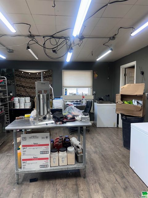 Tiny photo for 601 E 10th Street, Alton, IA 51003 (MLS # 828890)