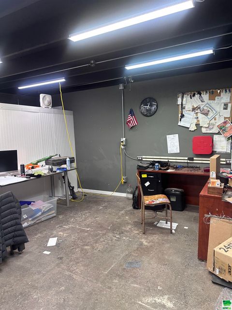 Tiny photo for 601 E 10th Street, Alton, IA 51003 (MLS # 828890)