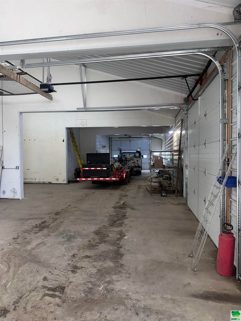 Tiny photo for 601 E 10th Street, Alton, IA 51003 (MLS # 828890)