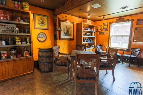 Tiny photo for 814 Lincoln Pl SE Pl, Orange City, IA 51041 (MLS # 831120)