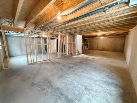 Tiny photo for 1514 Lincoln Pl SE Pl, Orange City, IA 51041 (MLS # 831174)