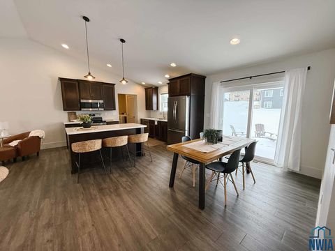 Tiny photo for 1514 Lincoln Pl SE Pl, Orange City, IA 51041 (MLS # 831174)