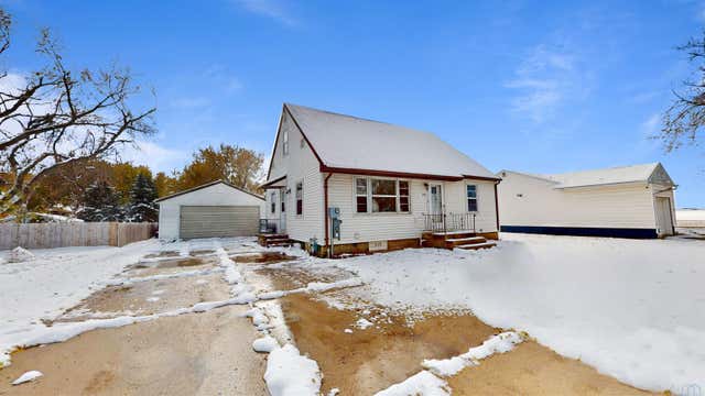 409 W BERTHA ST