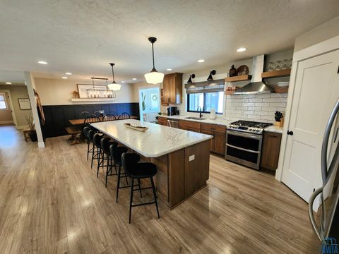 Tiny photo for 240 E. Meadow Dr, Sioux Center, IA 51250 (MLS # 830994)