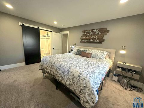 Tiny photo for 240 E. Meadow Dr, Sioux Center, IA 51250 (MLS # 830994)