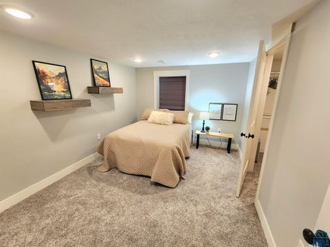 Tiny photo for 240 E. Meadow Dr, Sioux Center, IA 51250 (MLS # 830994)