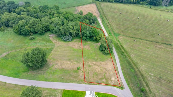 5651 S ROSWELL ST, SIOUX CITY, IA 51106 - Image d416f12bafb677cd07ccff260ec99ca2/1345718851