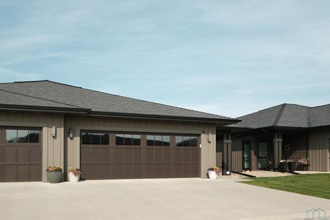 Tiny photo for 1351 13th Ave SE, Unit #44, Sioux Center, IA 51250 (MLS # 829152)