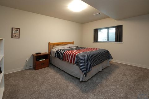 Tiny photo for 1351 13th Ave SE, Unit #44, Sioux Center, IA 51250 (MLS # 829152)