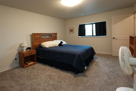 Tiny photo for 1351 13th Ave SE, Unit #44, Sioux Center, IA 51250 (MLS # 829152)
