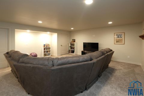 Tiny photo for 1351 13th Ave SE, Unit #44, Sioux Center, IA 51250 (MLS # 829152)