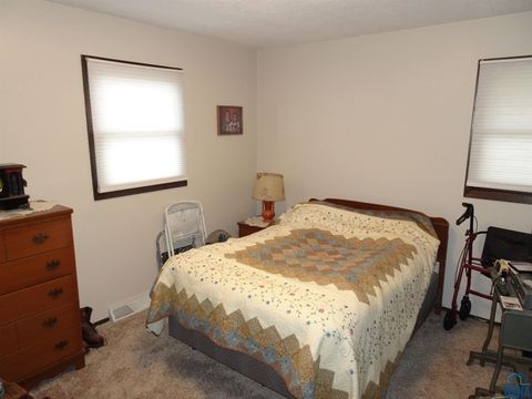 Tiny photo for 1350 E 6th Street, Sheldon, IA 51201 (MLS # 830823)