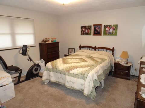 Tiny photo for 1350 E 6th Street, Sheldon, IA 51201 (MLS # 830823)