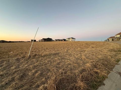 Tiny photo for 1680 Highland Hills, Sioux Center, IA 51250 (MLS # 832299)