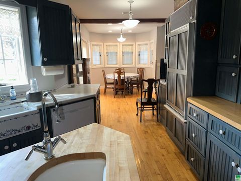 Tiny photo for 417 6th Ave, Sheldon, IA 51201 (MLS # 815247)