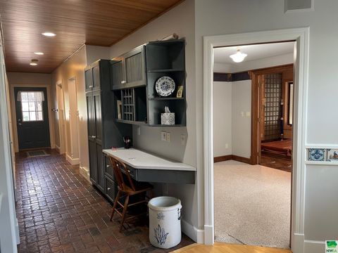 Tiny photo for 417 6th Ave, Sheldon, IA 51201 (MLS # 815247)