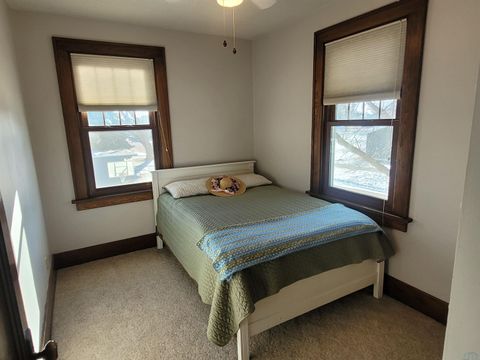 Tiny photo for 702 7th St, Sheldon, IA 51201 (MLS # 831689)