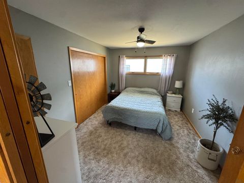 Tiny photo for 204 Iowa Ave SW Ave, Orange City, IA 51041 (MLS # 832275)