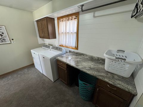 Tiny photo for 204 Iowa Ave SW Ave, Orange City, IA 51041 (MLS # 832275)