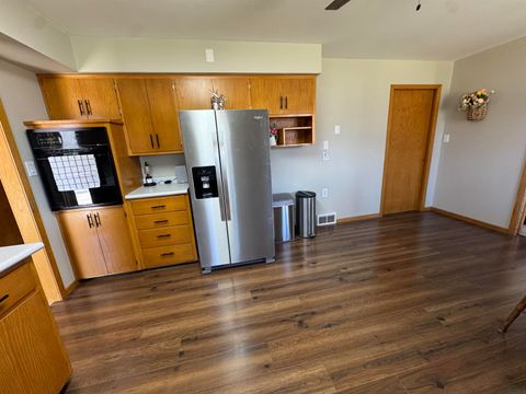 Tiny photo for 204 Iowa Ave SW Ave, Orange City, IA 51041 (MLS # 832275)