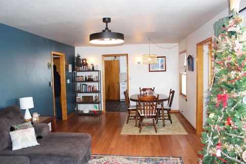 Tiny photo for 1005 Grant St, Boyden, IA 51234 (MLS # 831245)