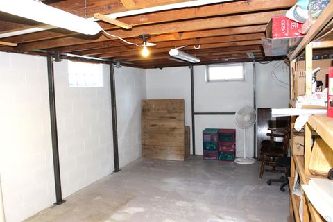 Tiny photo for 1005 Grant St, Boyden, IA 51234 (MLS # 831245)