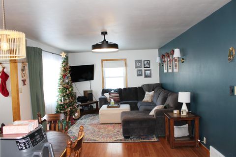 Tiny photo for 1005 Grant St, Boyden, IA 51234 (MLS # 831245)