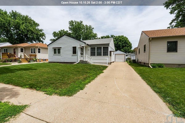 2816 S CORAL ST, SIOUX CITY, IA 51106 - Image e2462fd409430e736b7b449fccb2a0d2/4037739779