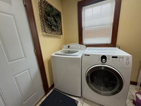 Tiny photo for 128 Boston Ave SE Ave, Orange City, IA 51041 (MLS # 831983)