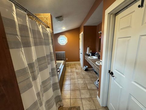 Tiny photo for 128 Boston Ave SE Ave, Orange City, IA 51041 (MLS # 831983)