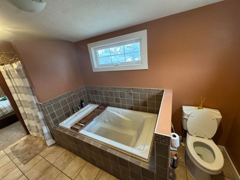 Tiny photo for 128 Boston Ave SE Ave, Orange City, IA 51041 (MLS # 831983)