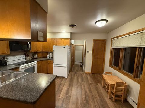 Tiny photo for 1200 Kahler Court, Sheldon, IA 51201 (MLS # 831721)