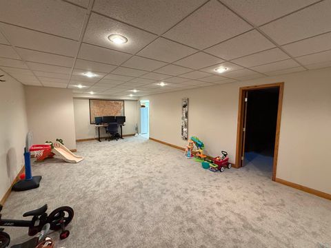 Tiny photo for 1200 Kahler Court, Sheldon, IA 51201 (MLS # 831721)